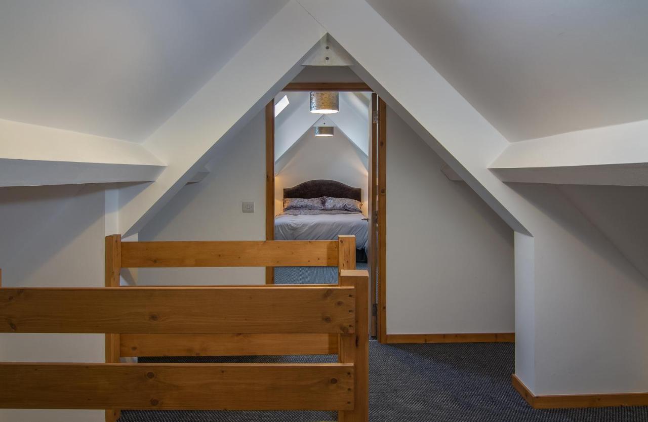 Stunning Church Conversion Close To The Tower Blackpool Luaran gambar